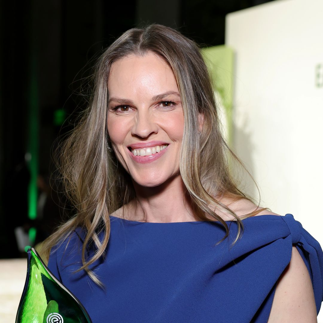 Hilary Swank worked until 17 weeks pregnant — and no one on set knew