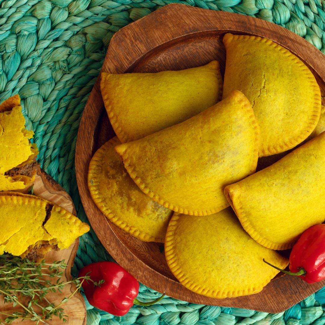 How to make Jamaican beef patties at home 