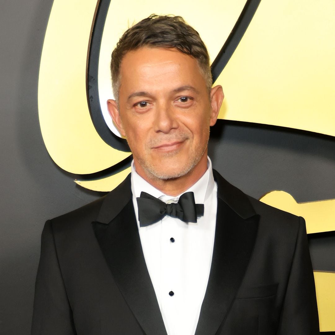 Alejandro Sanz issues statement after Ivet Playà’s allegations: "Two adults sharing their affection"