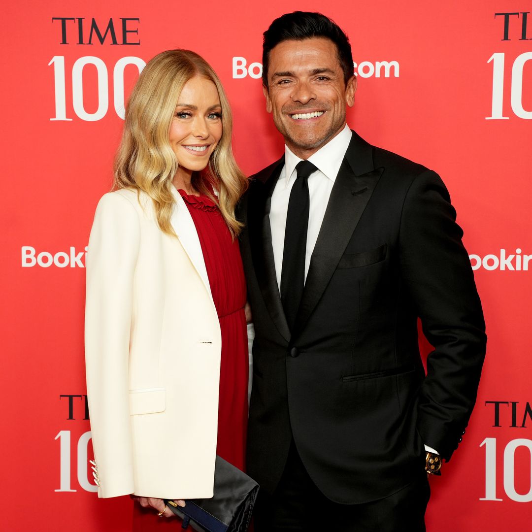 WATCH: Kelly Ripa and Mark Consuelos reunite with their TV son