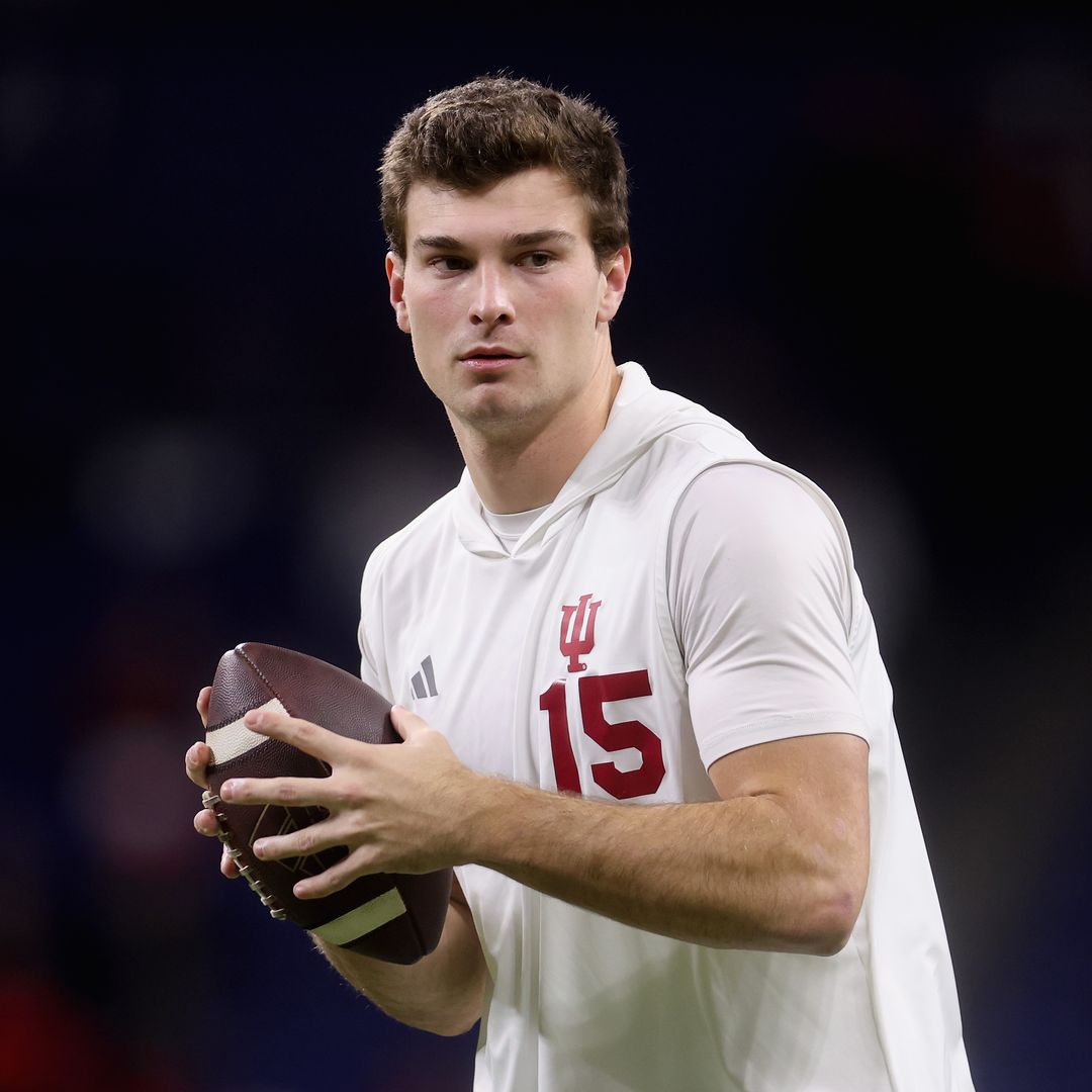 Fernando Mendoza is the handsome Latino Quarterback redefining college football