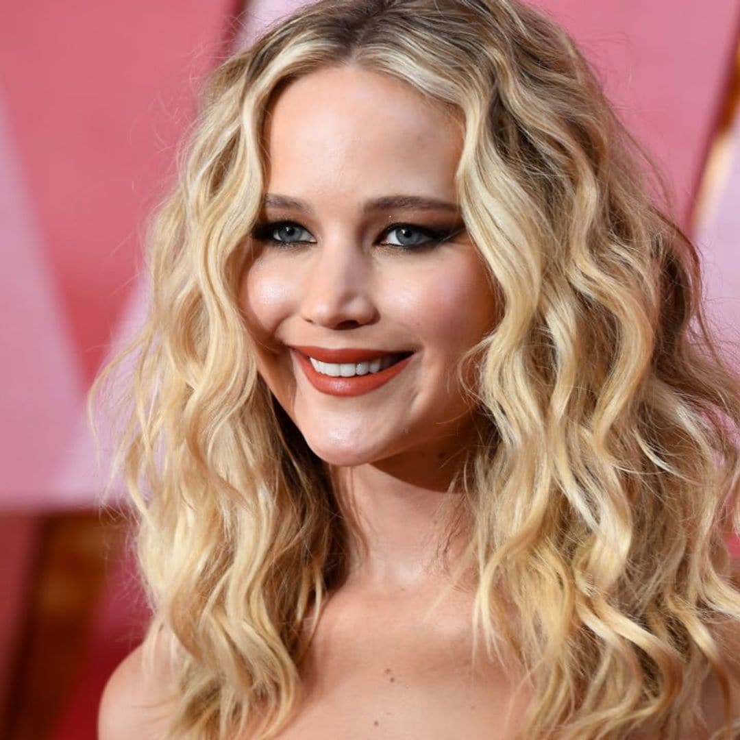 The real reason Jennifer Lawrence cornered Anderson Cooper after the Oscars