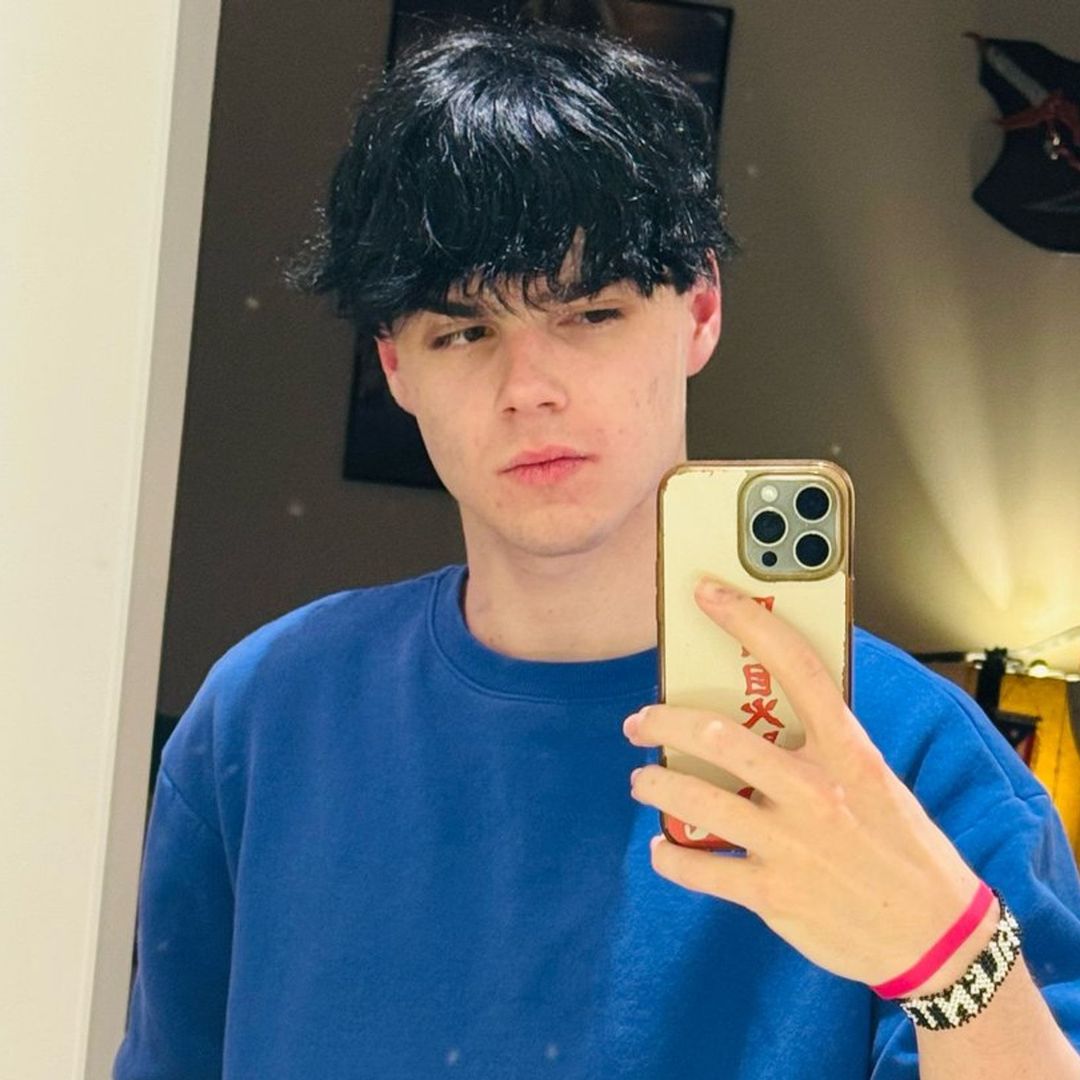 Ricky Martin’s 17-year-old son Tino goes viral dancing to Michael Jackson’s ‘Beat It’