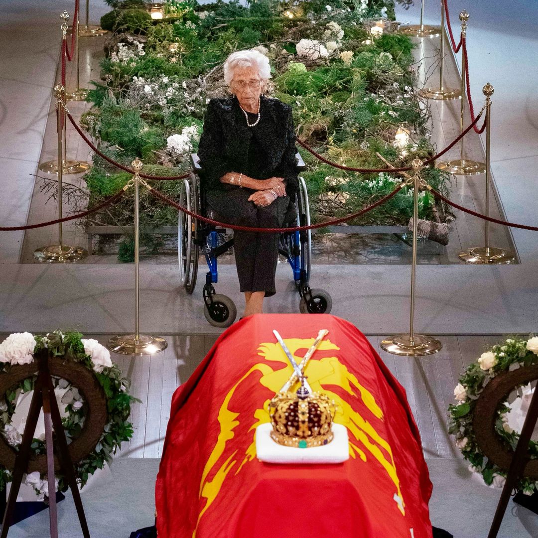 Princess Astrid of Norway alone with her brother's coffin: The last of her generation says goodbye to King Harald