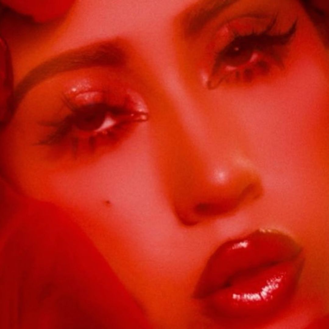 Kali Uchis recreates iconic ‘American Beauty’ scene in new music video: ‘I Wish You Roses’