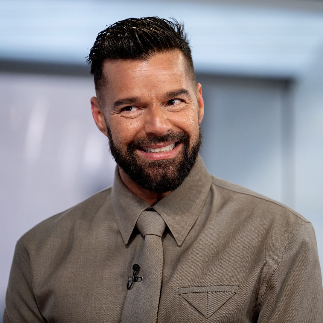 Ricky Martin shows off a fresh new look after his summer vacation