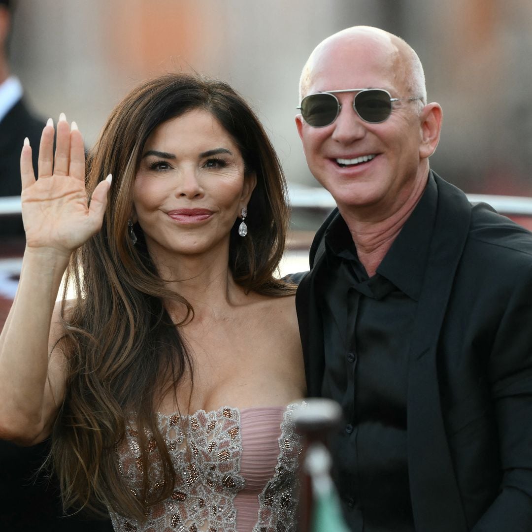 Lauren Sánchez Bezos and Jeff Bezos bring cowboy-chic to Aspen days before Christmas