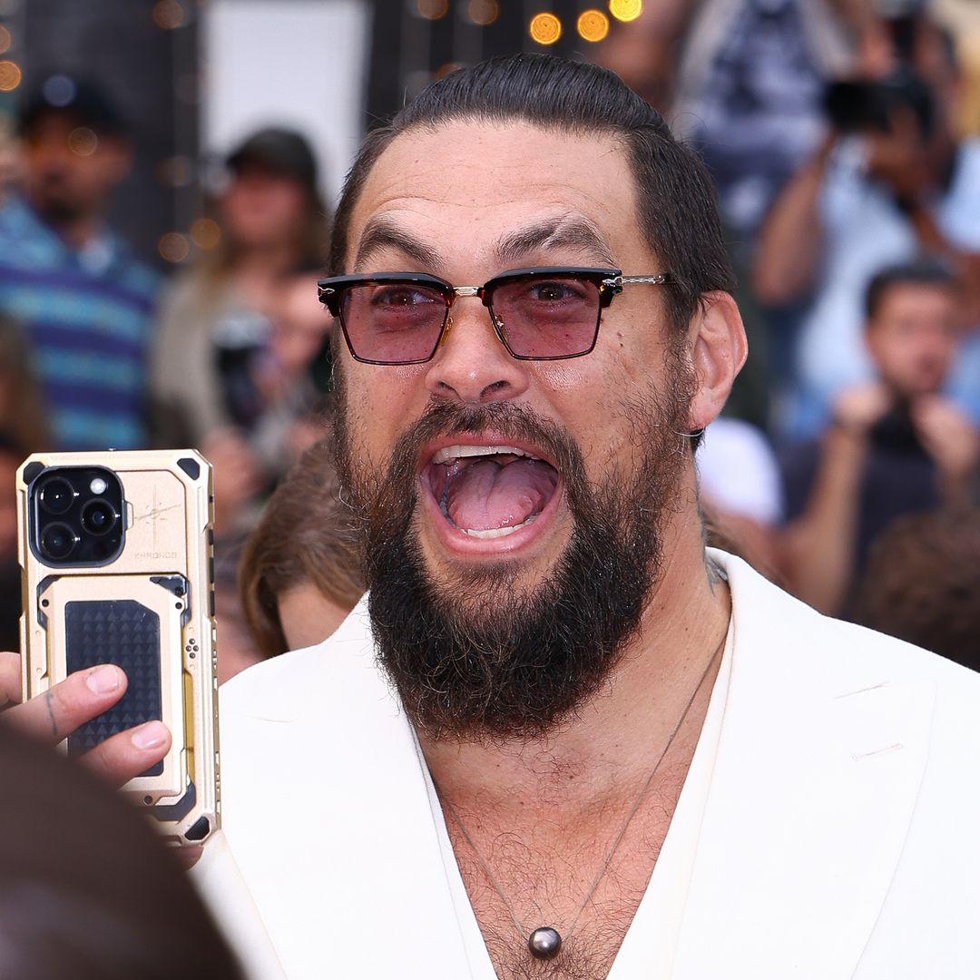 Jason Momoa shaves his whole beard after 6 years, and it was all caught on camera [VIDEO]