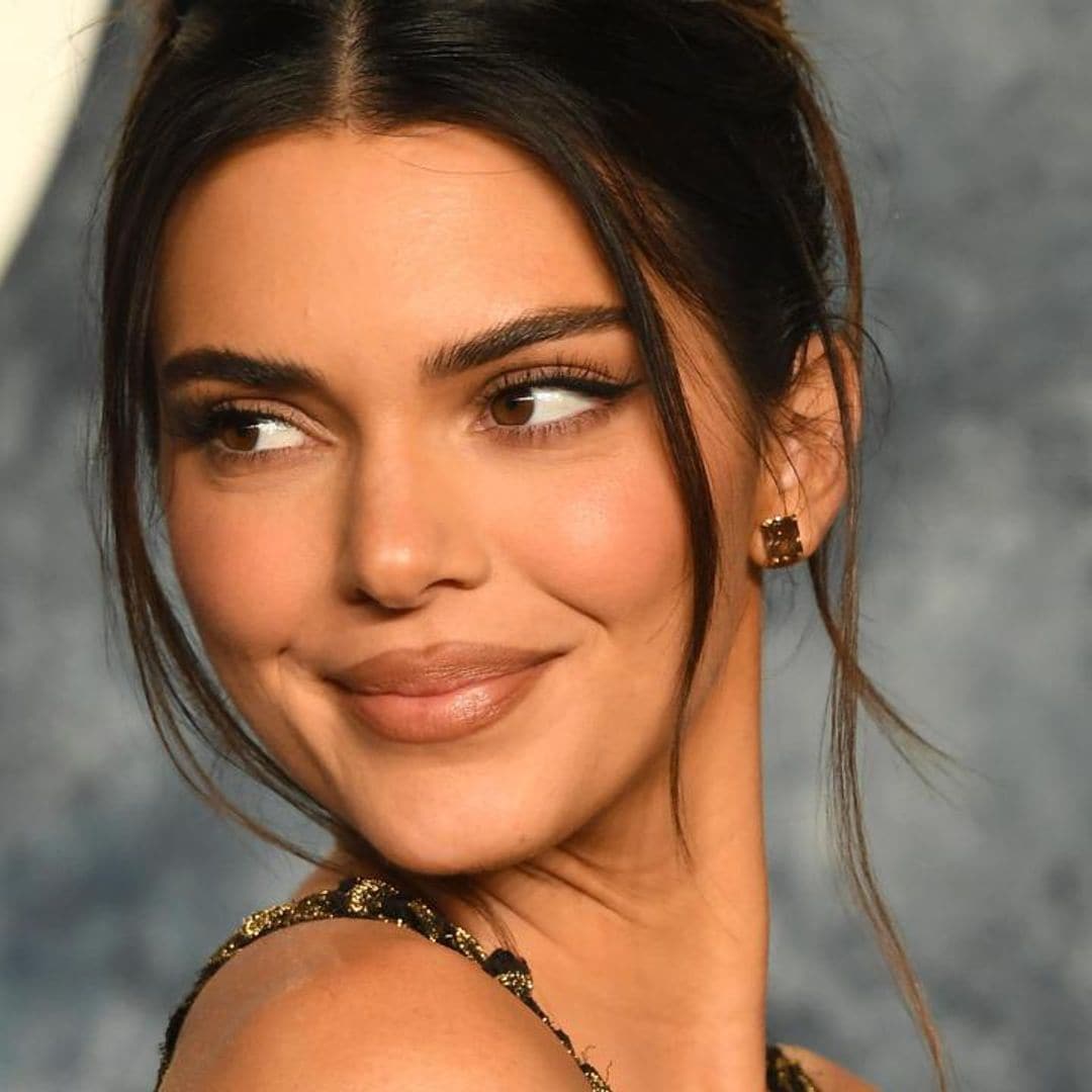 Kendall Jenner welcomes spring in thong bikini: Fans wonder if Bad Bunny took the pics