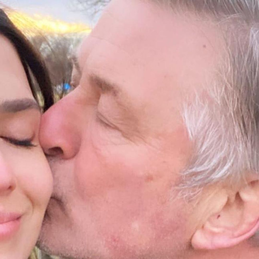 Hilaria Baldwin gives husband Alec a haircut – see the hilarious process