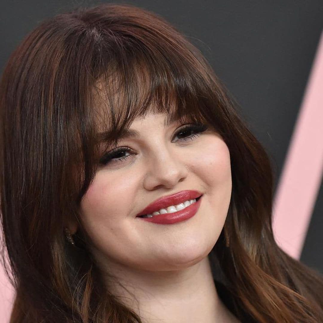 Selena Gomez visits Paris for 40 hours and takes a bubble bath