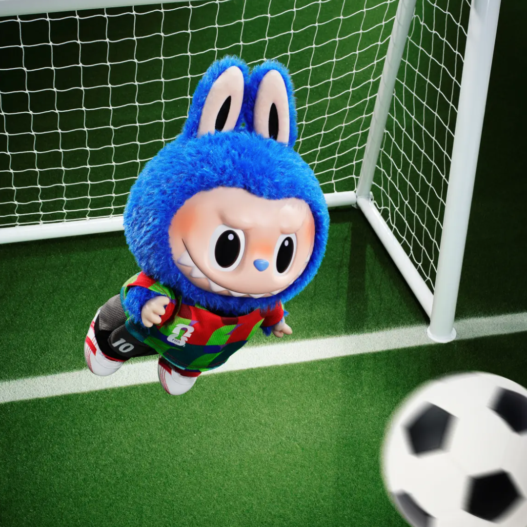 The 2026 FIFA World Cup is getting an unexpected new star. POP MART’s globally popular LABUBU has teamed up with FIFA for a first-of-its-kind sports collaboration, bringing collectible toys, fan merchandise and pop-up experiences to the tournament across North America.
