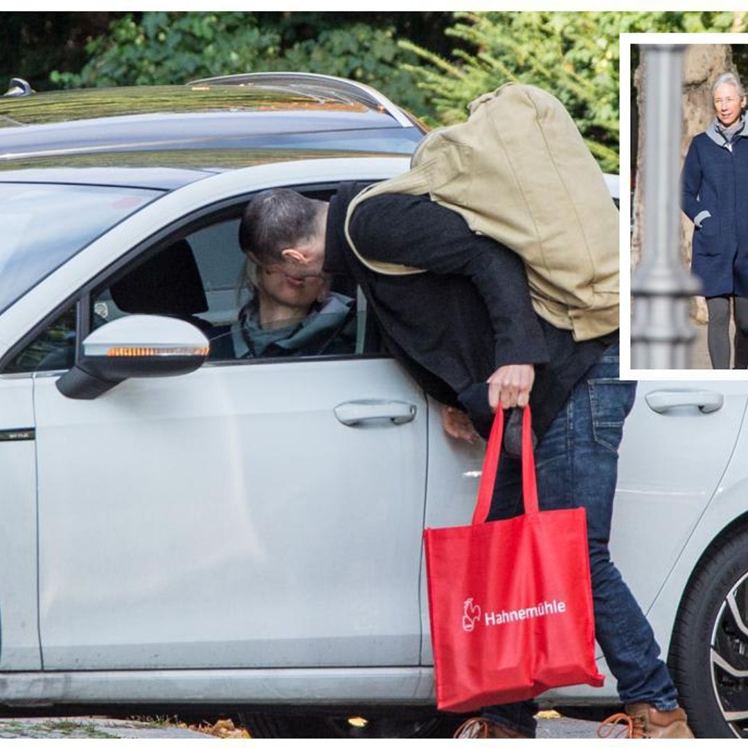 Keanu Reeves was seen kissing girlfriend, Alexandra Grant while in Berlin