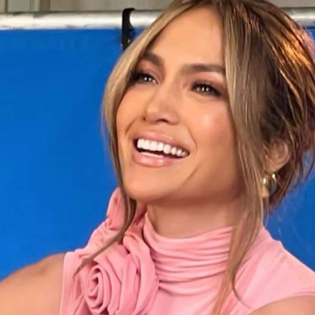 Jennifer Lopez is ready for Valentine’s Day in soft pink ensemble: Spring fashion