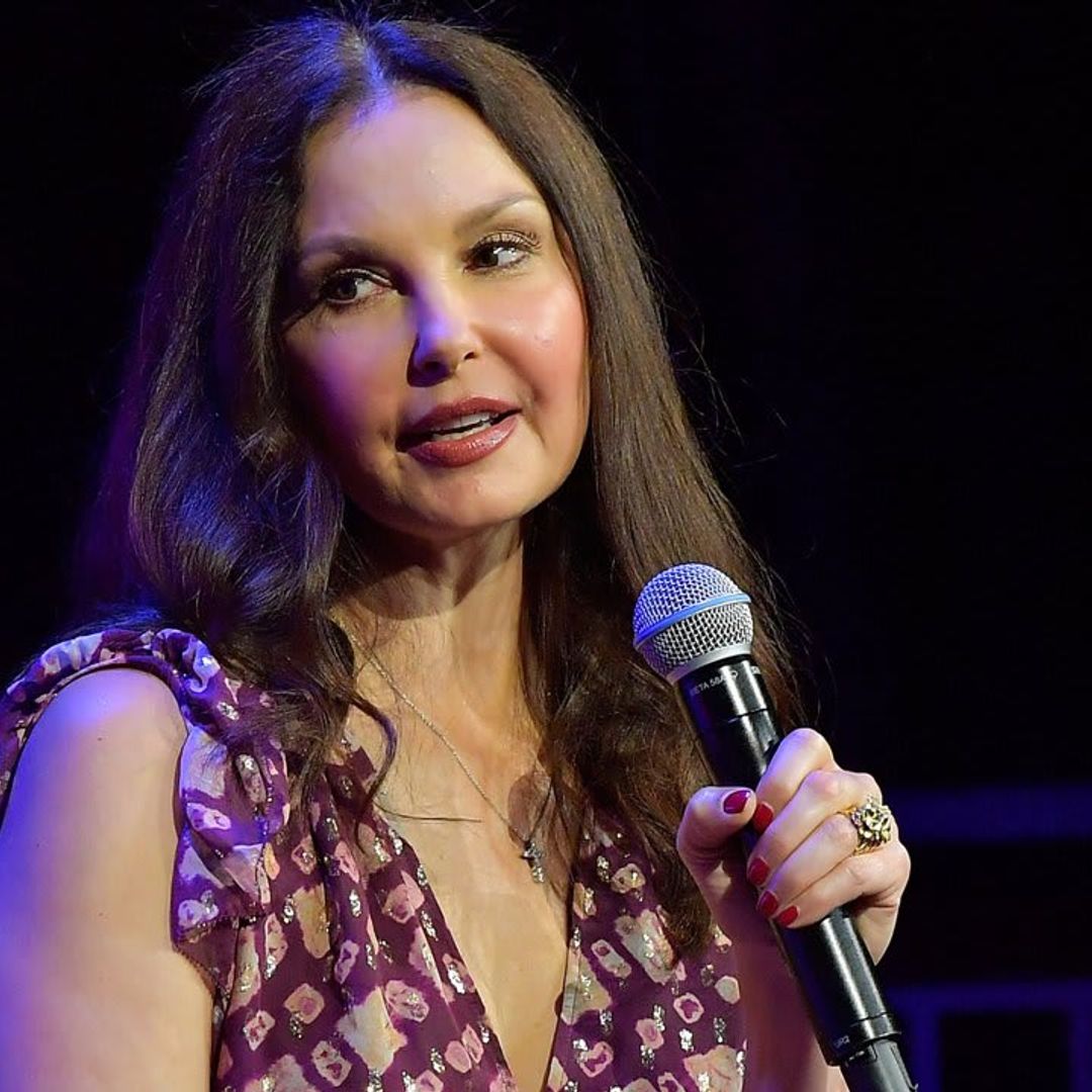 Ashley Judd shares health update following painful leg injury