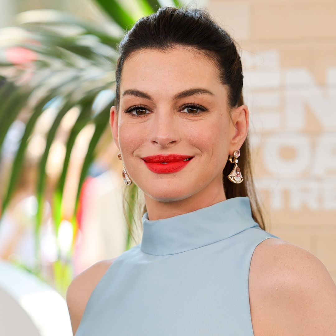 Anne Hathaway breaks every maternity fashion rule in daring couture and low-rise jeans