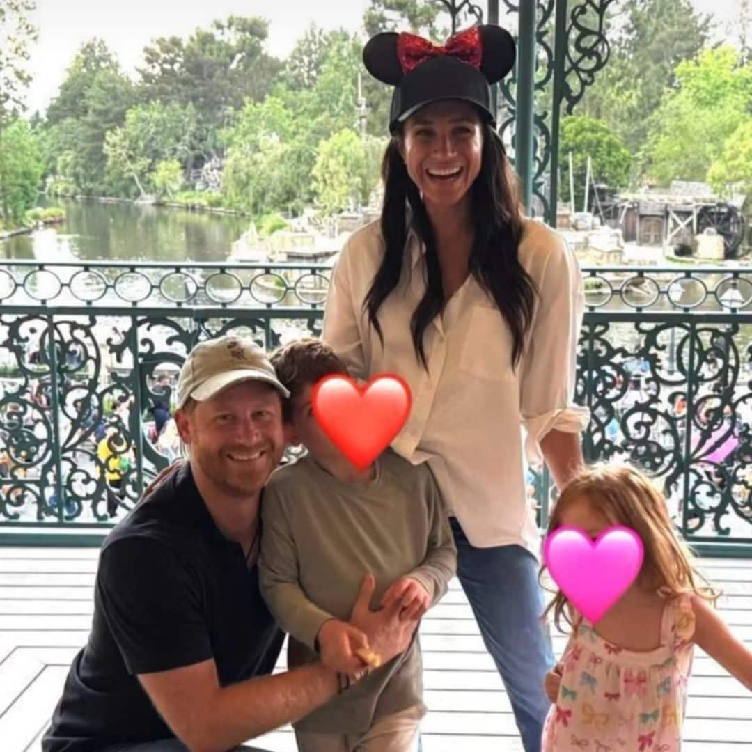 Meghan Markle and Prince Harry take kids to Disneyland and the family photos are magical
