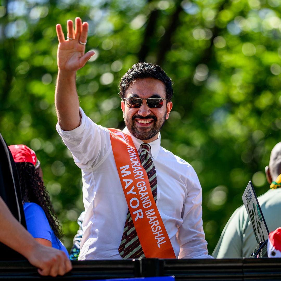 NYC Mayor Mamdani gets a Mexican welcome at Brooklyn parade