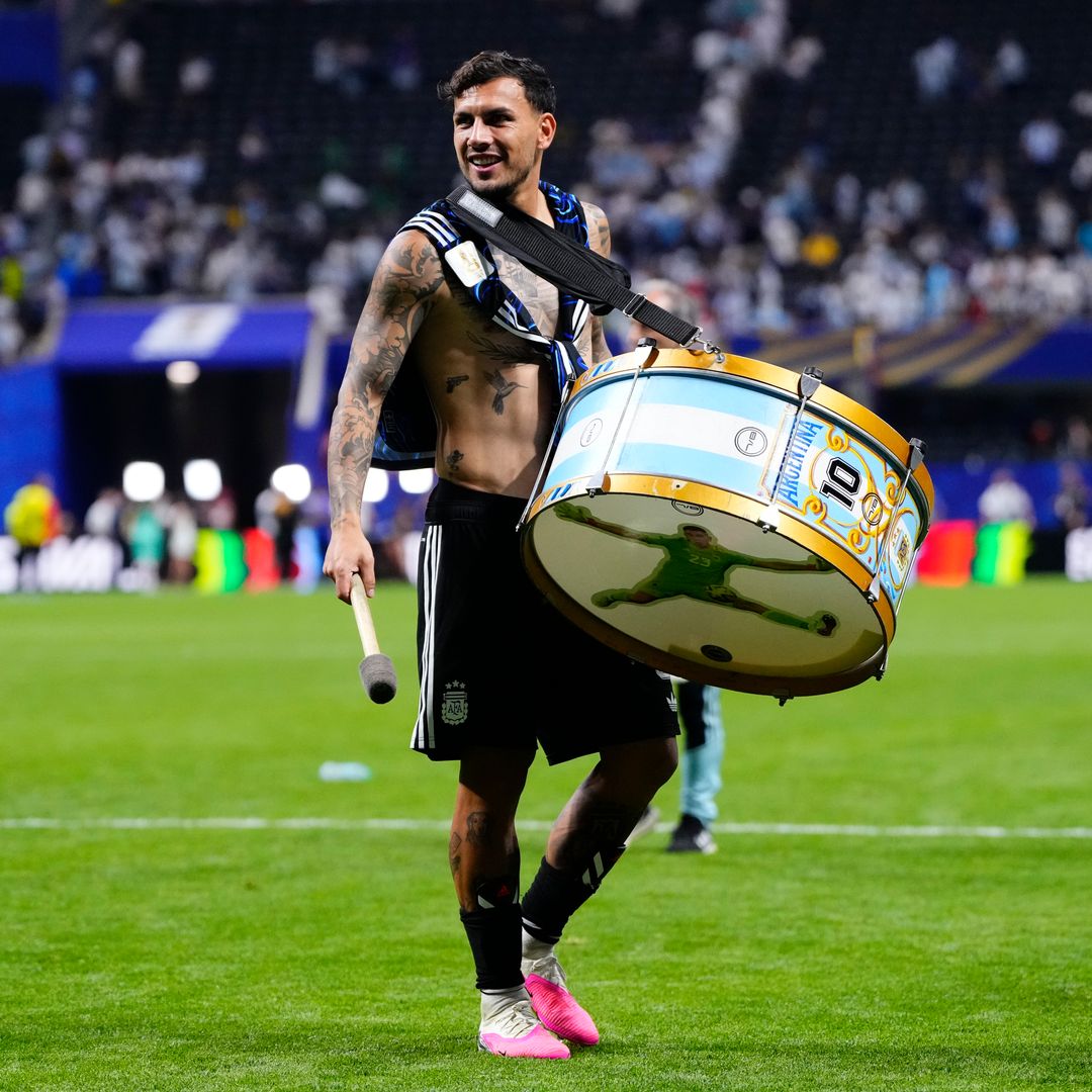 Leandro Paredes has fans swooning as the Argentina star earns a spot among football's sexiest players