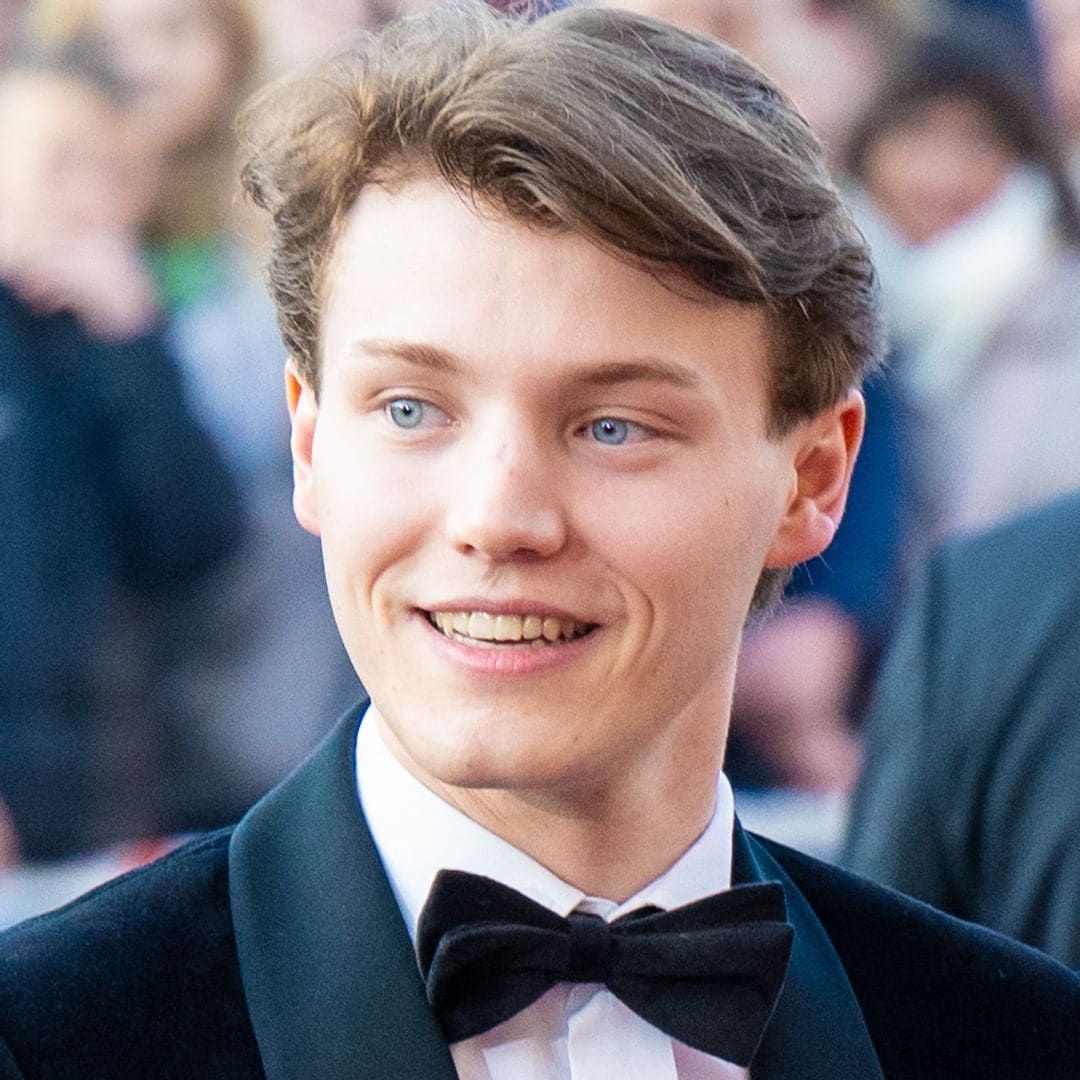 Queen's grandson, whose title was changed, has a new look