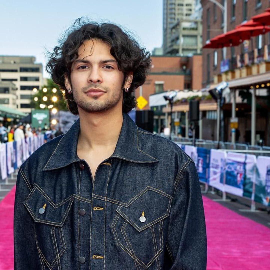 Xolo Maridueña gets emotional about ‘Blue Beetle’: Shares hug with Bruna Marquezine