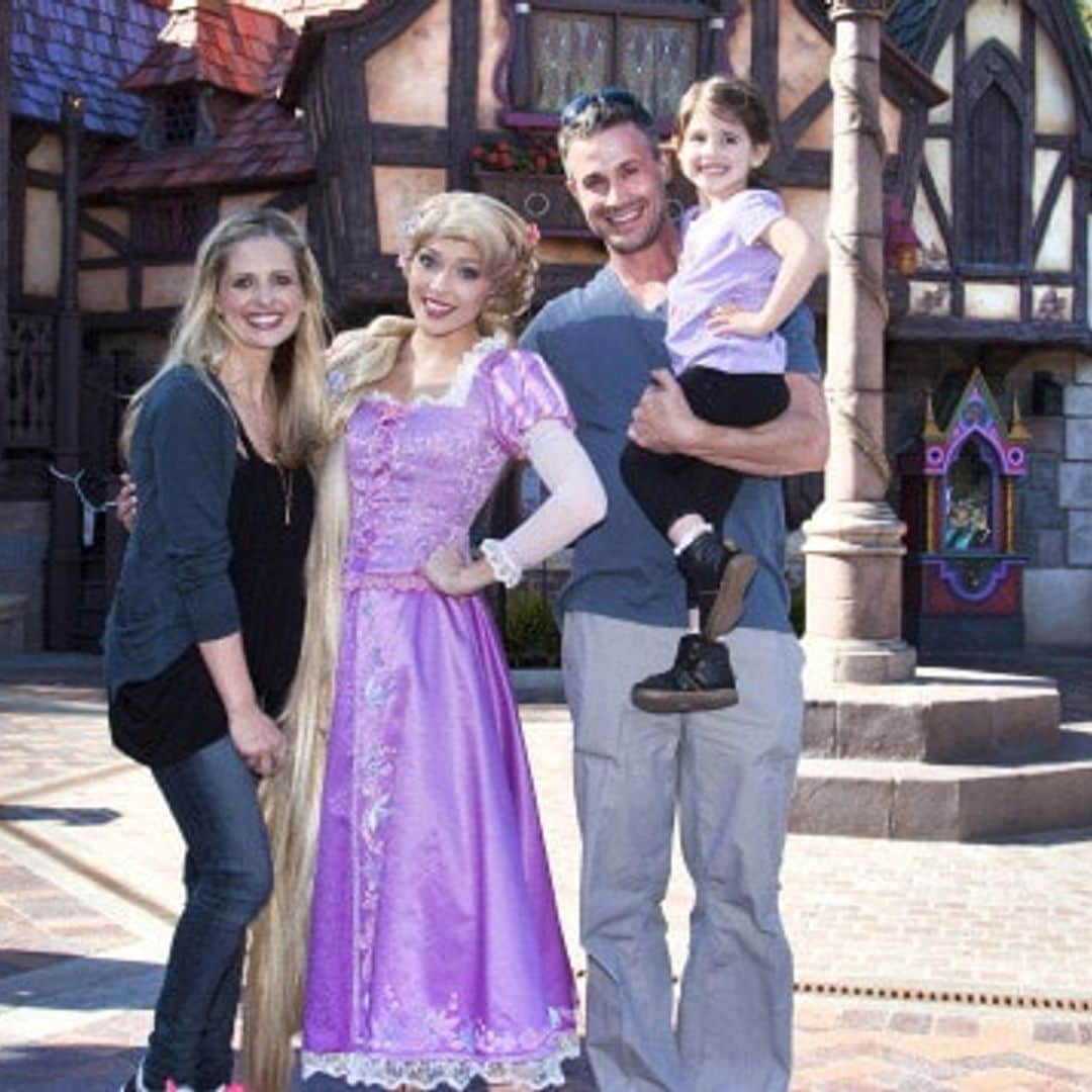 Sarah Michelle Gellar and Freddie Prinze Jr.'s daughter is a mini Buffy