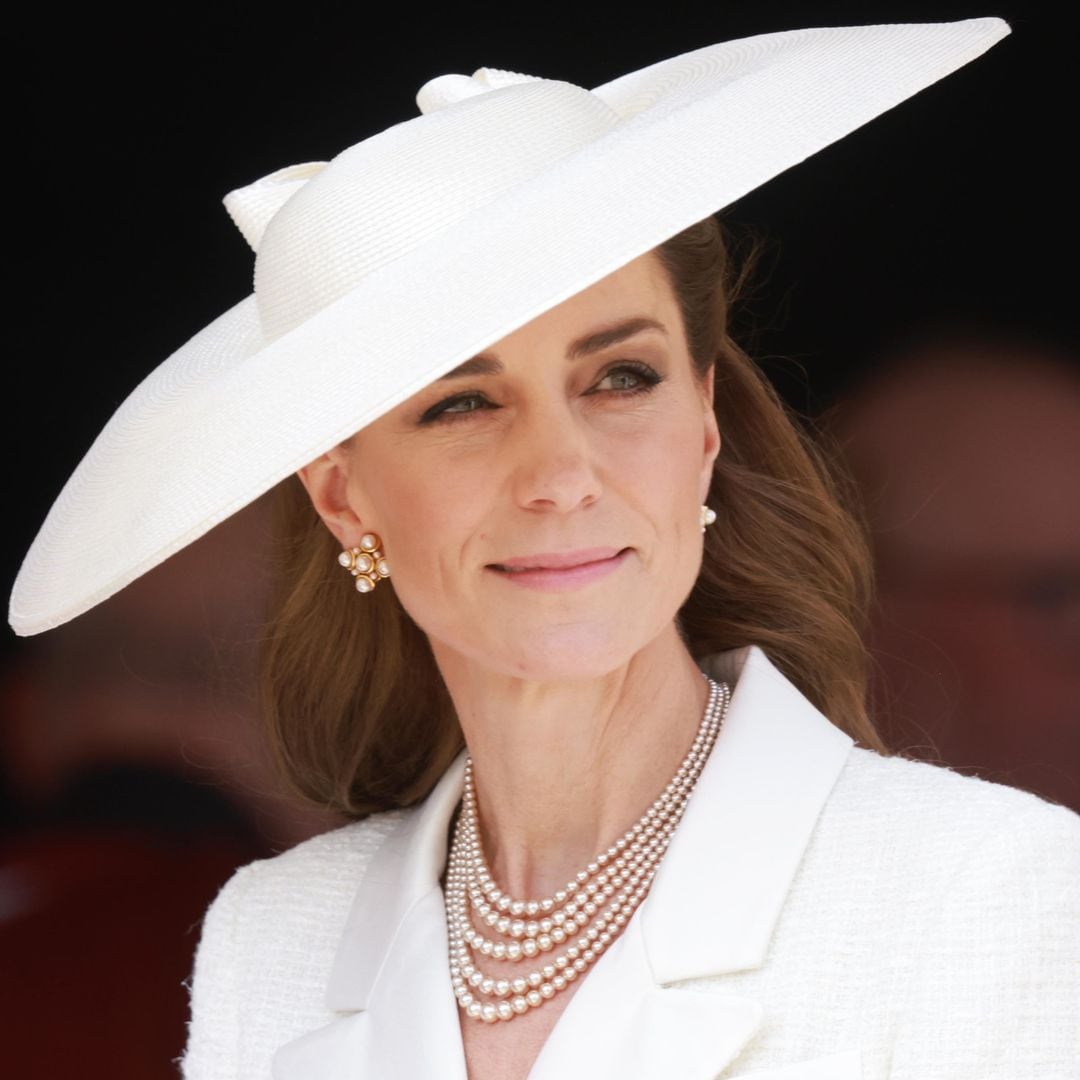 The Princess of Wales is the epitome of elegance in repeat dress and pearls
