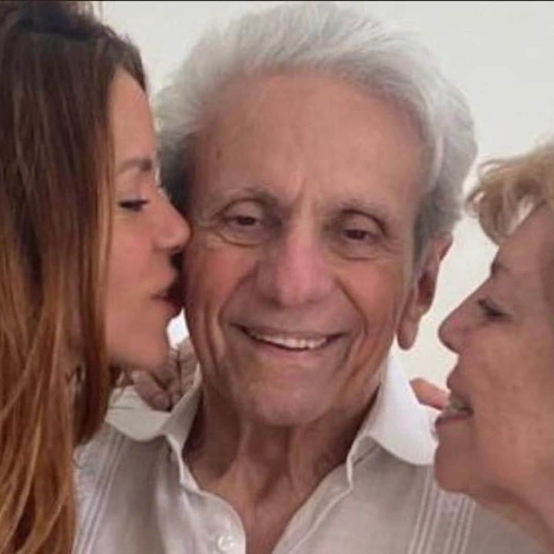 Shakira welcomes her dad back home and helps him to recover with cognitive therapy techniques