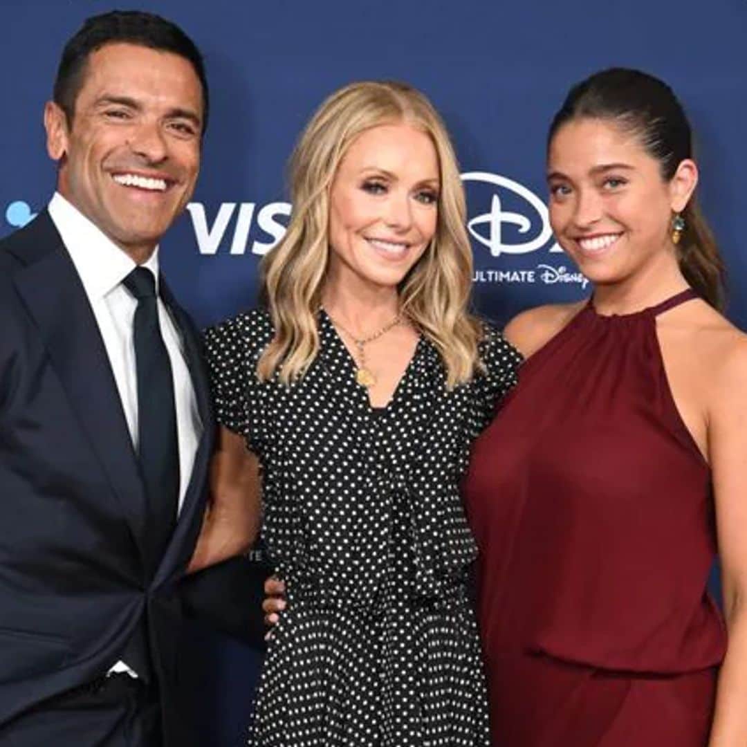 Kelly Ripa and Mark Consuelos surprise Lola for her debut performance: 'She told us not to go'