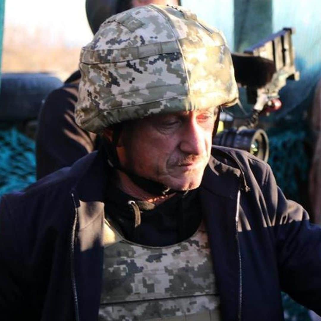 Sean Penn forced to walk miles to Polish border after abandoning car in Ukraine