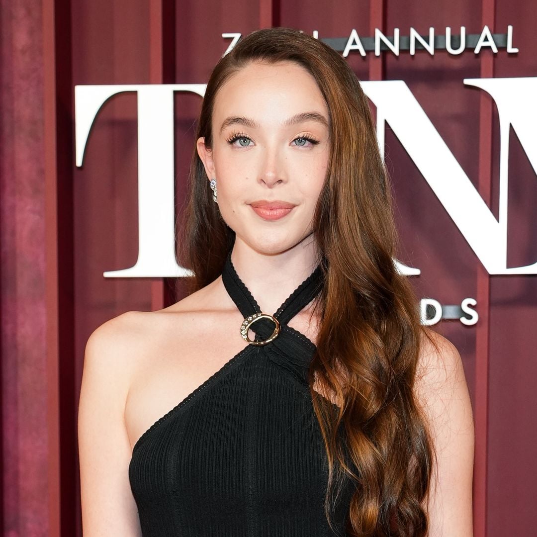 Annette Bening and Warren Beatty's daughter stuns at the Tony Awards
