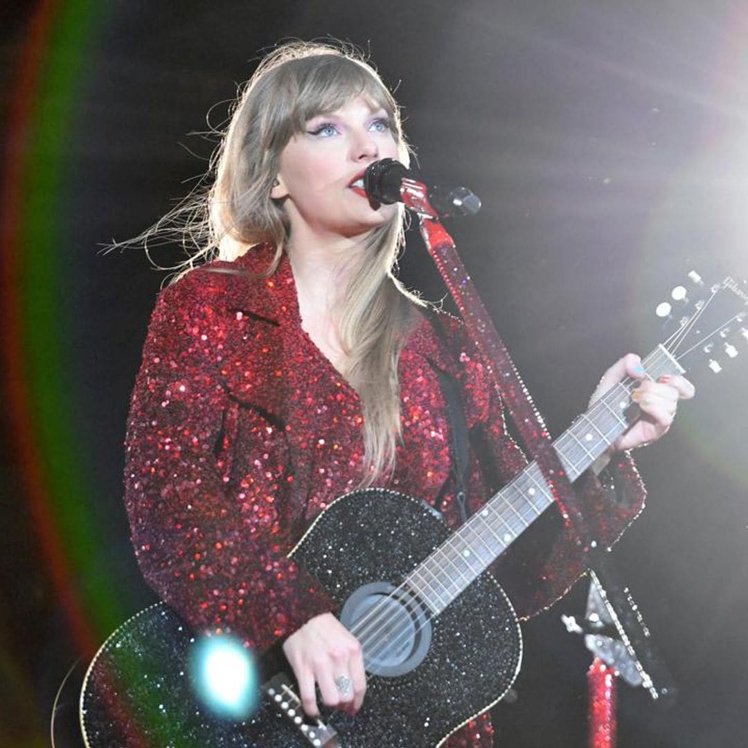 Taylor Swift gave $100k bonuses to bus drivers transporting her equipment