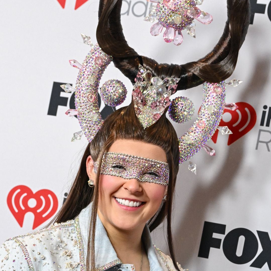 Jojo Siwa's most expensive VIP package gives fans the chance to 'help' set up her tour