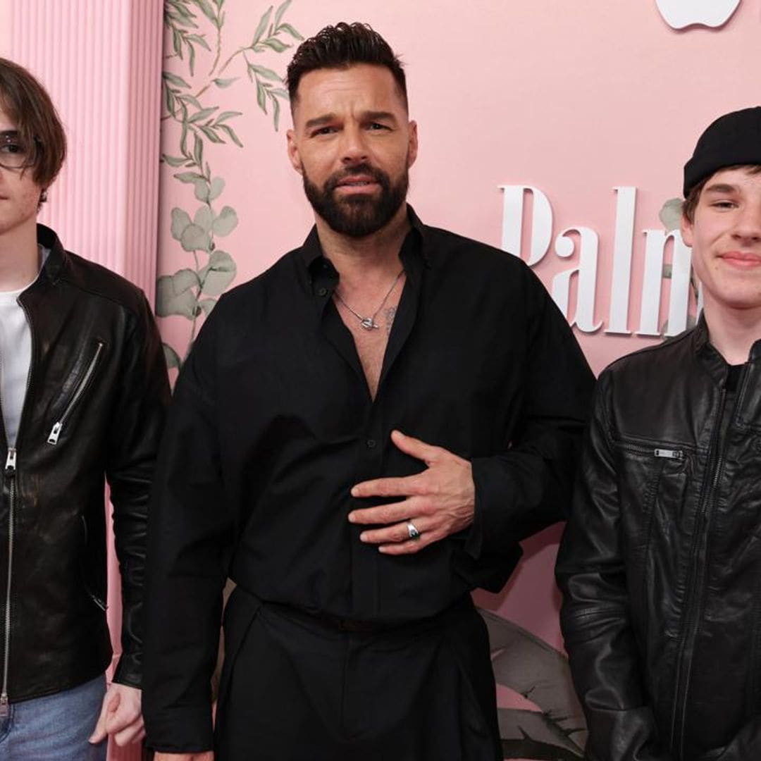 Ricky Martin and his twins, Matteo and Valentino, enjoy their vacation in Japan