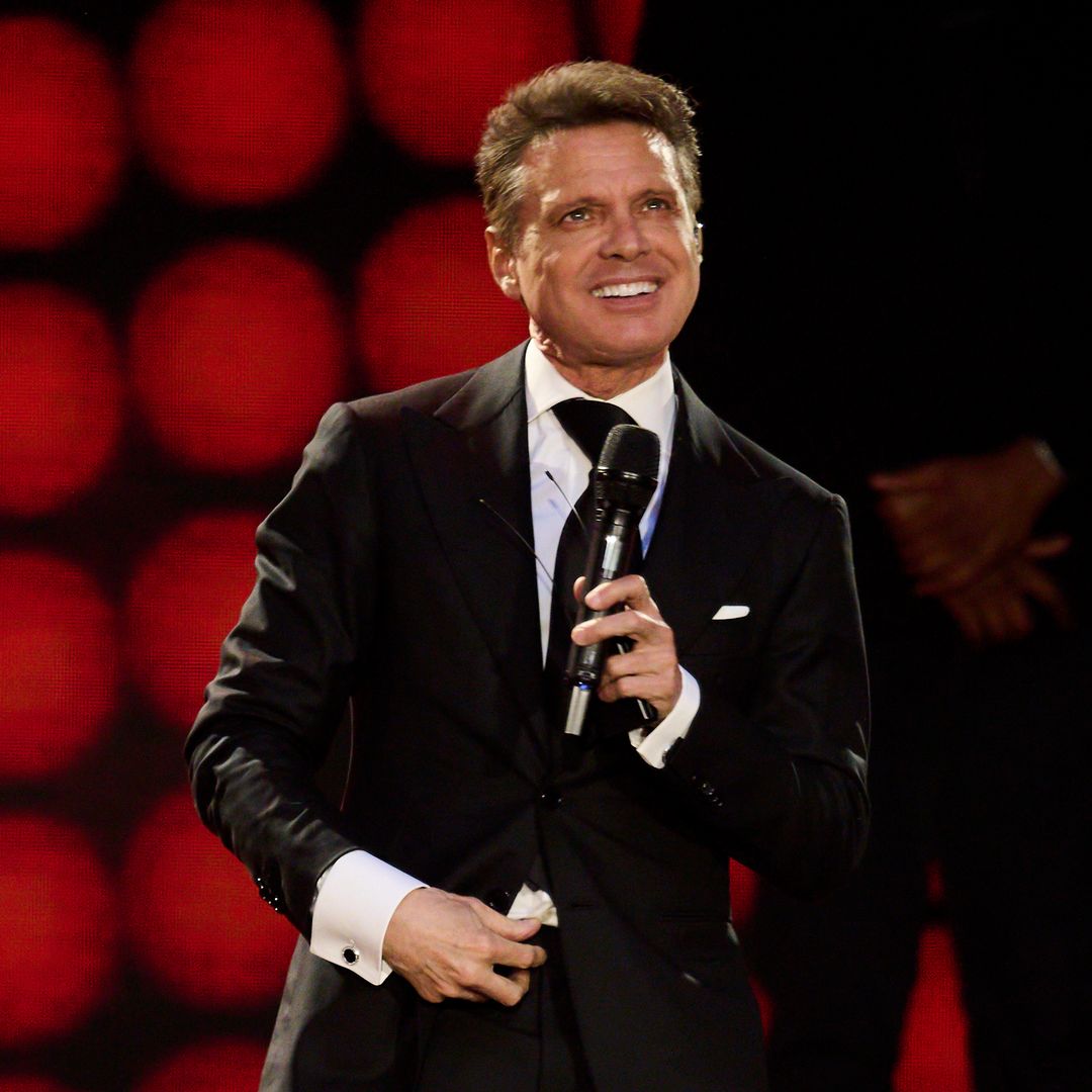 Luis Miguel’s camp sets the record straight, debunking hospitalization rumors