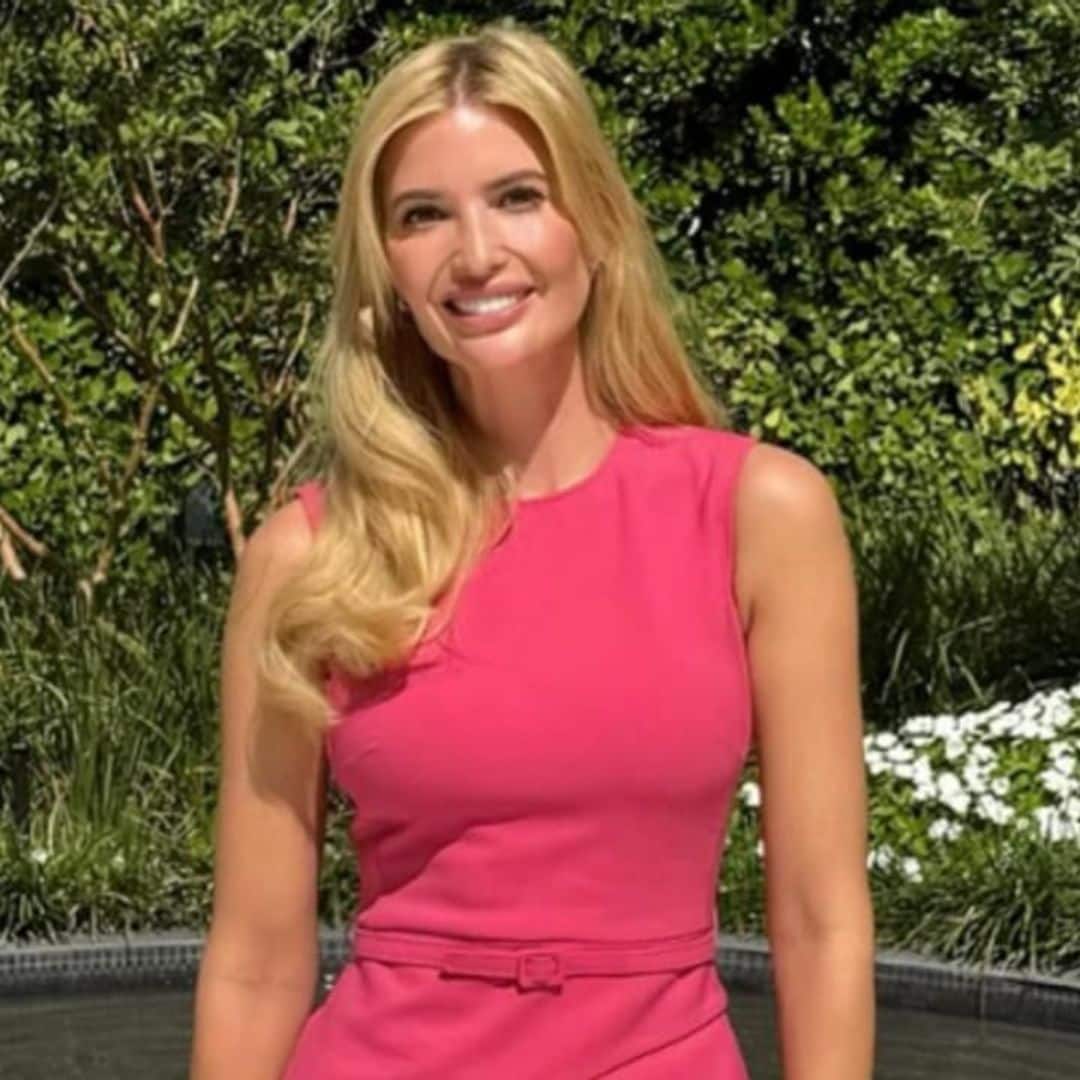 Ivanka Trump looked stunning in elegant knitted dress paired with gold hoop earrings