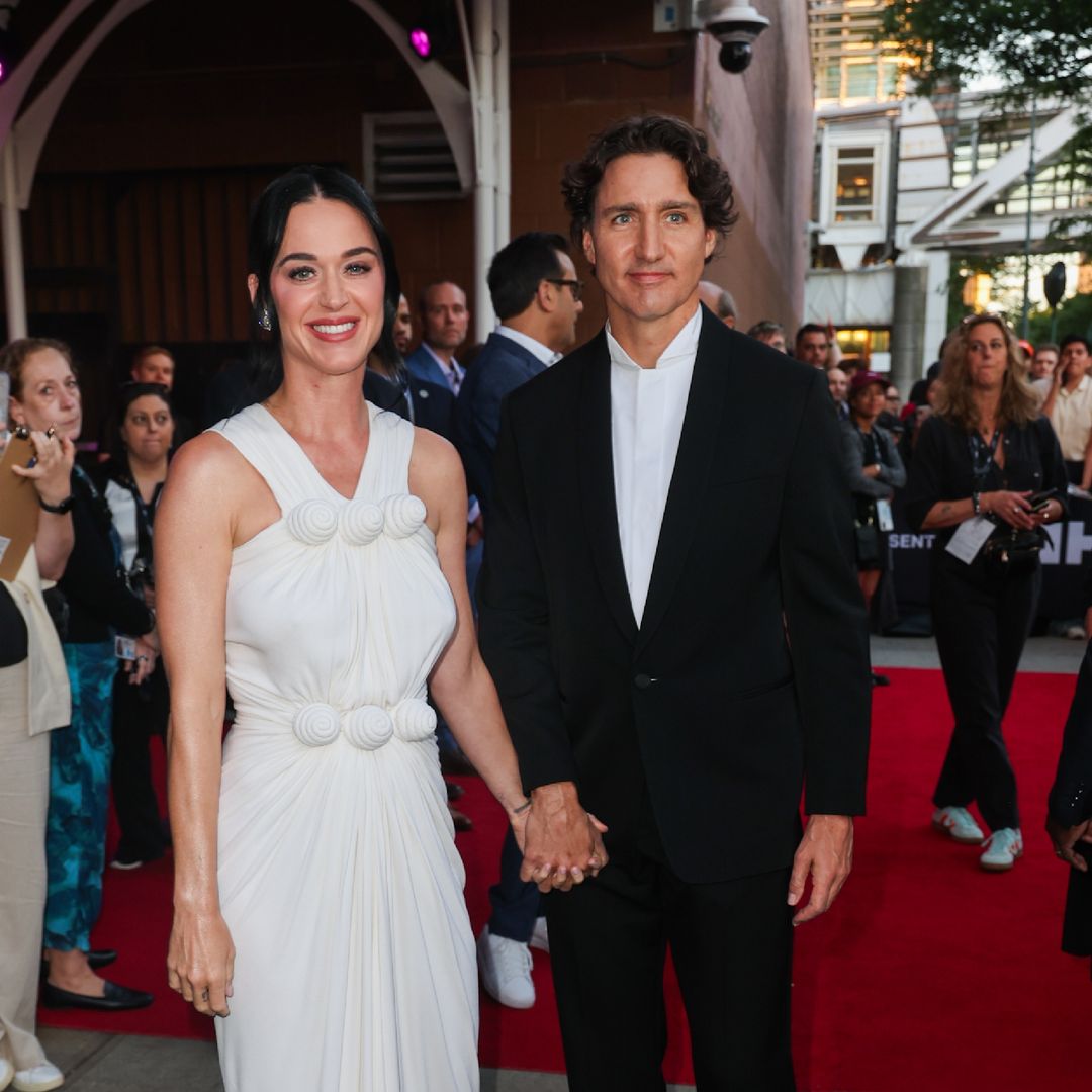 Katy Perry’s boyfriend, Justin Trudeau, becomes her backup dancer in latest video