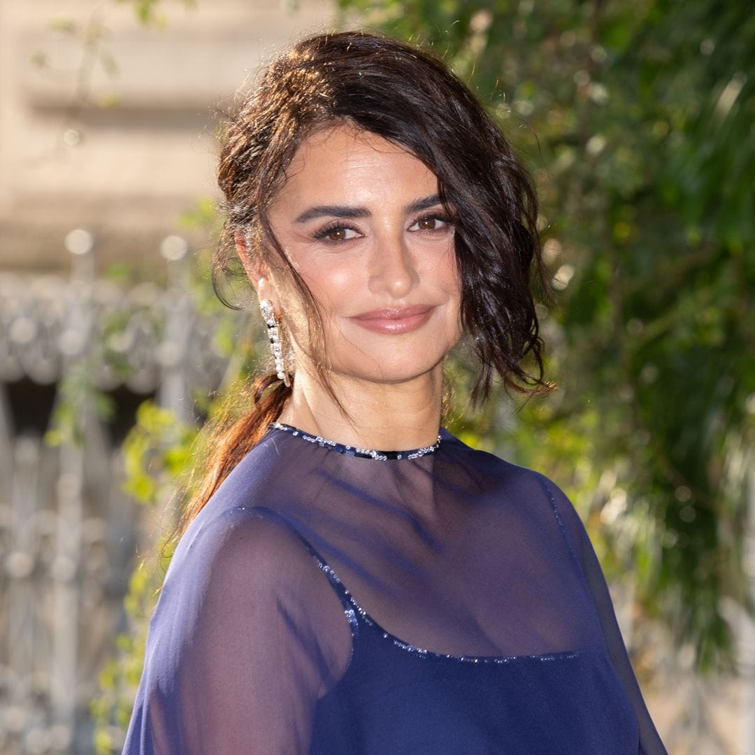 Penélope Cruz debuts chic new hairstyle in full Chanel look: Plus 3 tips for timeless elegance