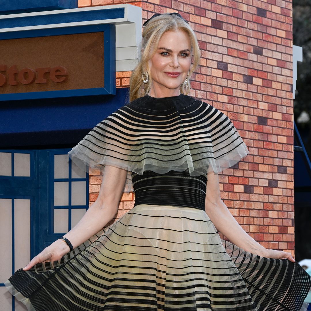 Nicole Kidman's pantless look while dancing in France