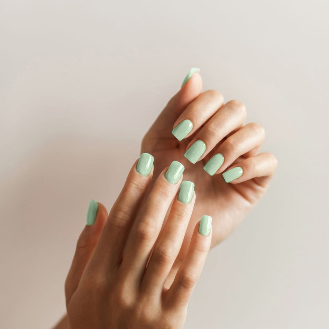 Green Matcha Nails: The summer trend that’s taking over