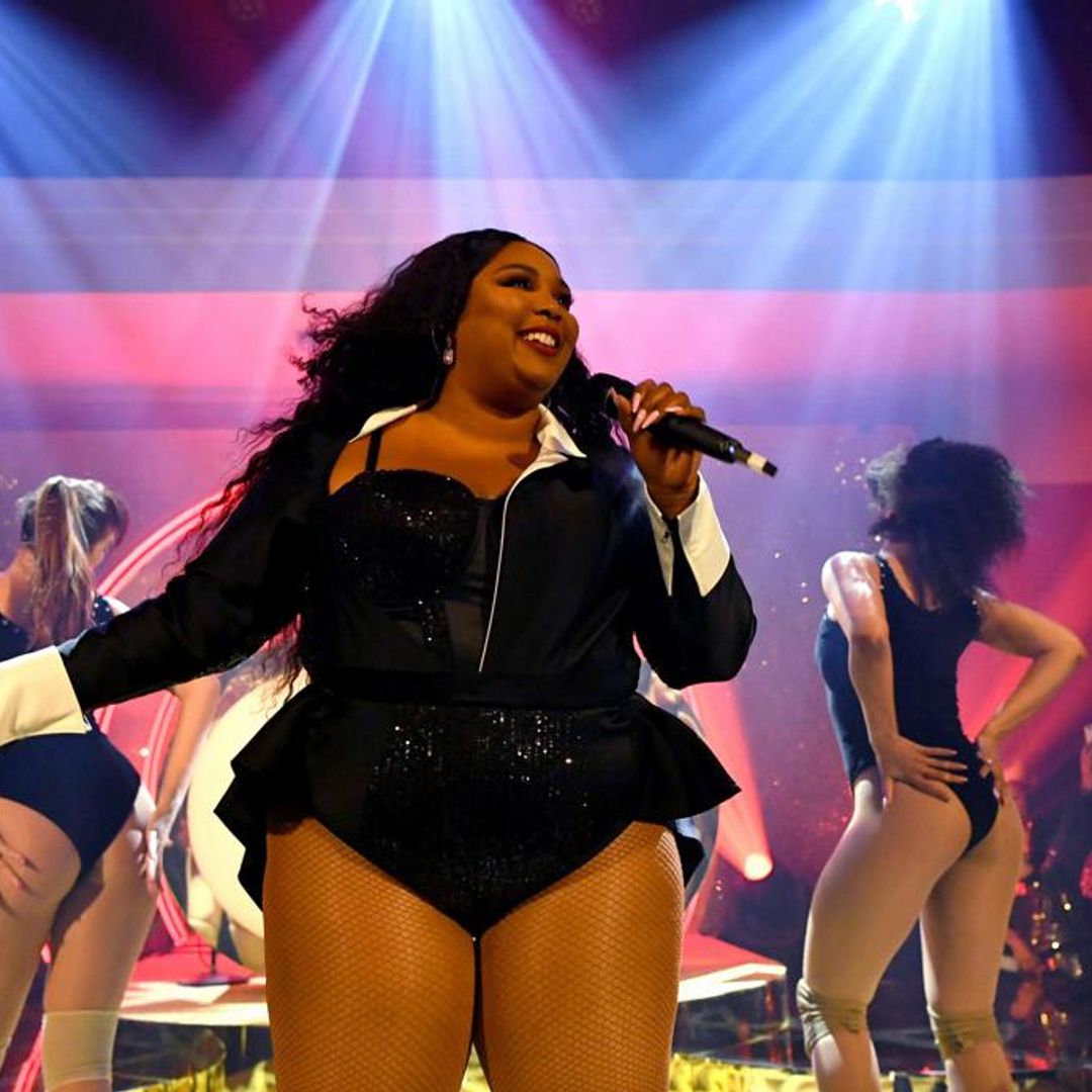Lizzo showed off her flawless makeup-free skin