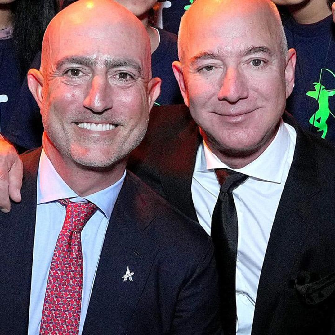 Jeff Bezos celebrates his brother Mark’s birthday with a sweet post