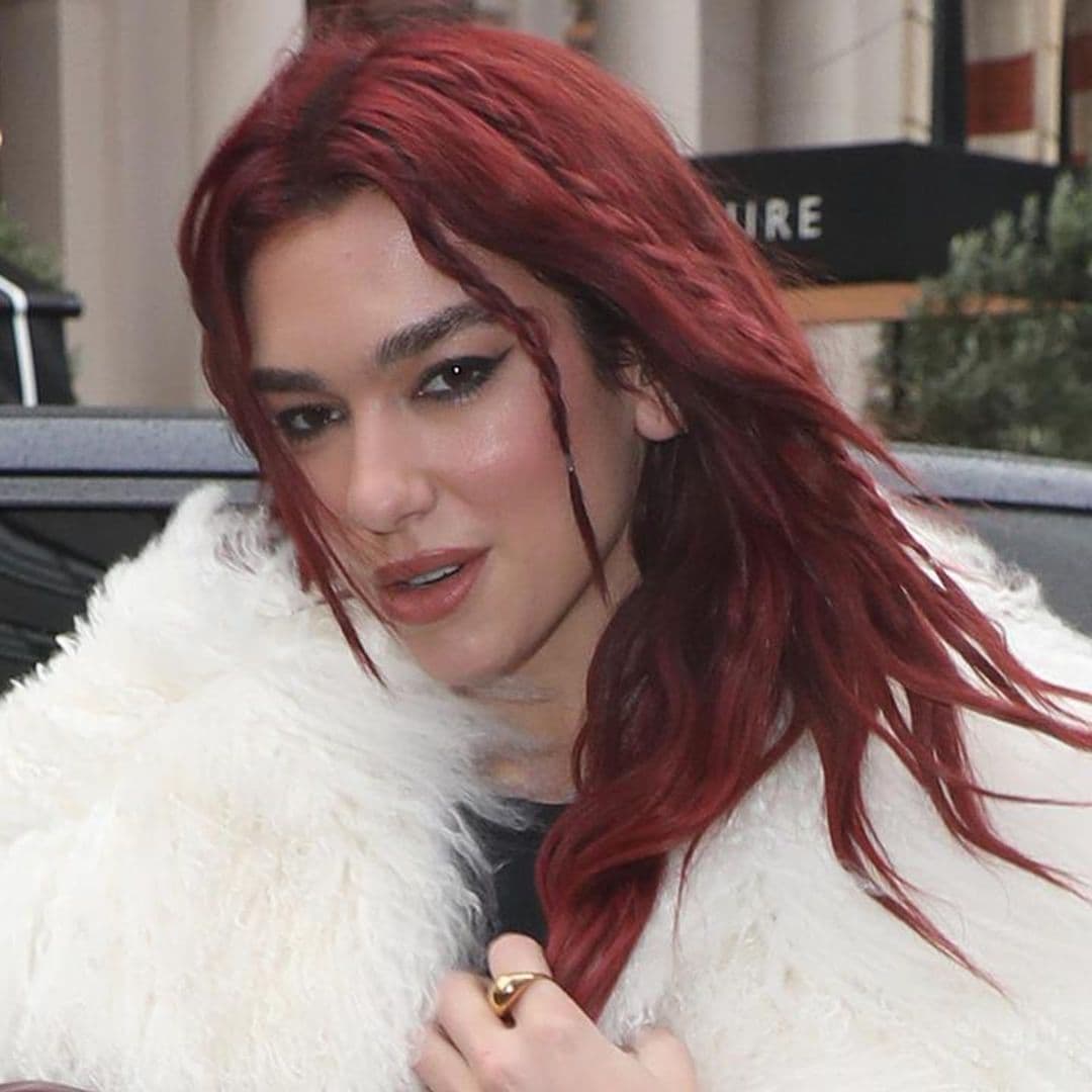 Dua Lipa’s red hairstyle looks exactly like Shakira’s 90s hair