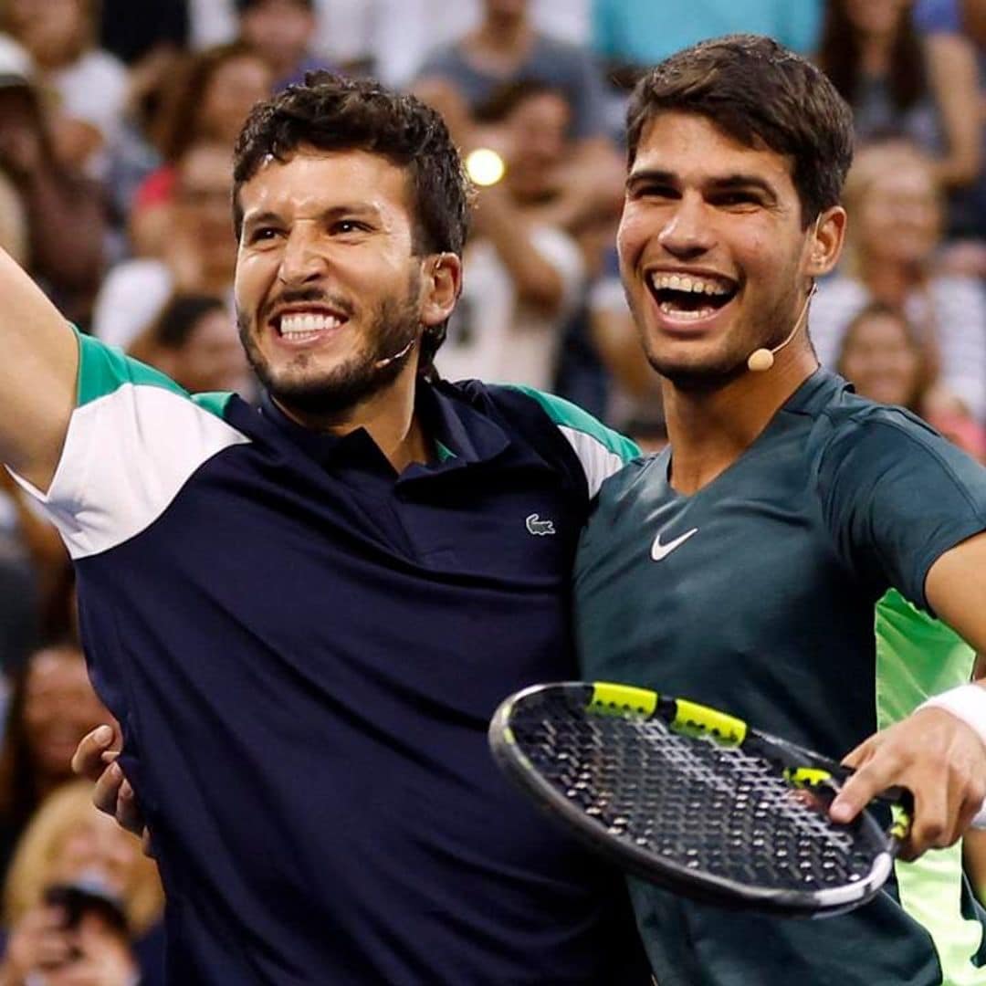 Sebastian Yatra makes his pro tennis debut with Carlos Alcaraz as promised