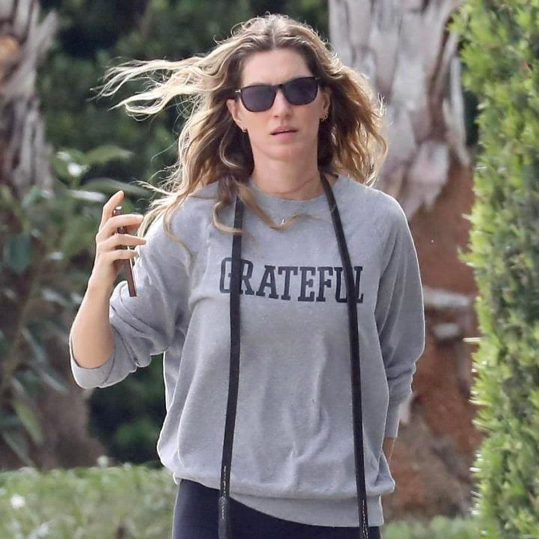 Gisele Bündchen spent an active weekend with her kids at the dog park
