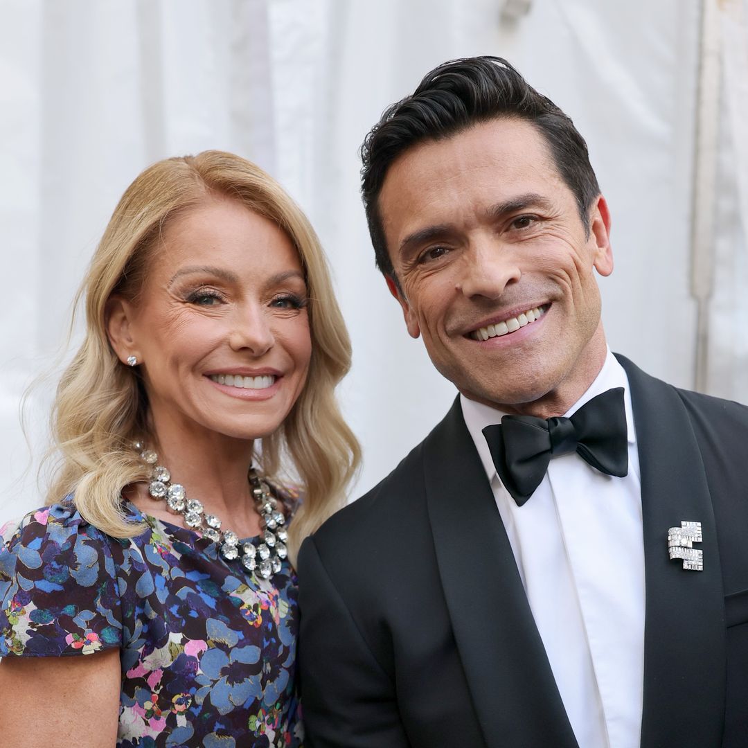 Kelly Ripa is not allowed to talk following painful surgery