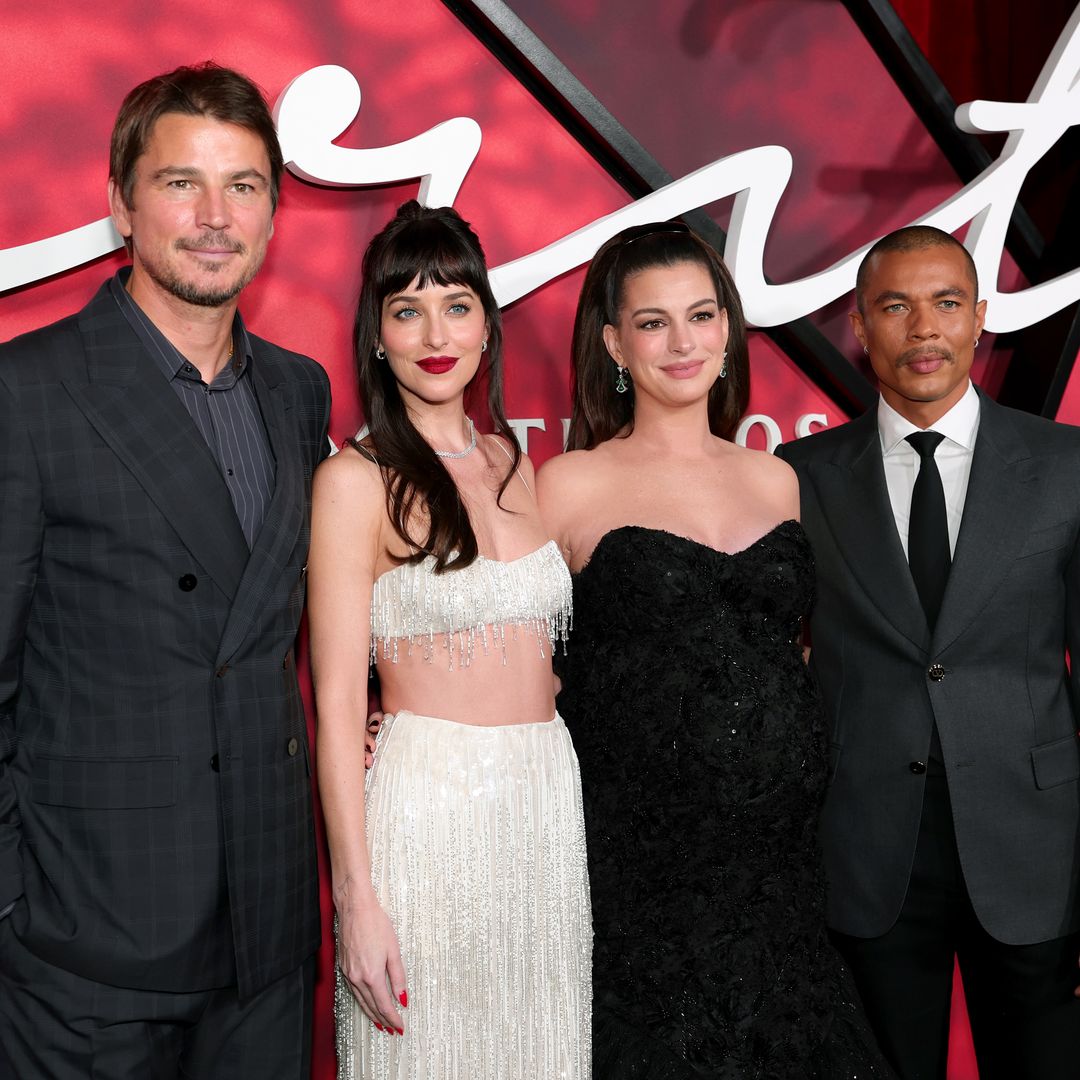 Dakota Johnson practices her Spanish, while Anne Hathaway and Ismael Cruz Córdova pose for HOLA!