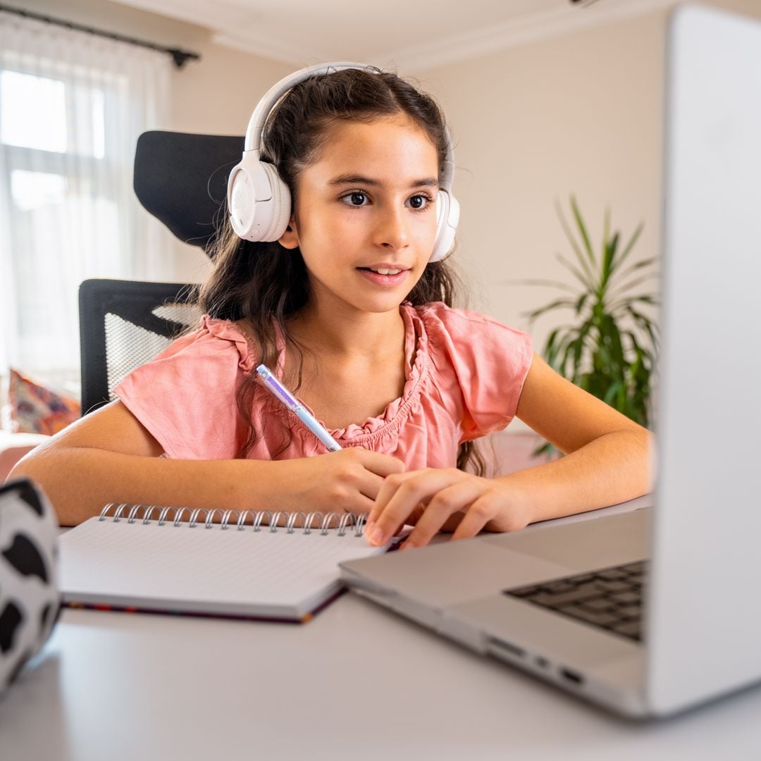 School psychologists reveal therapeutic screen time is good for kids: Here's how it works