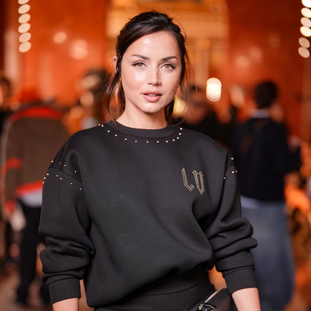 Ana de Armas enjoys Paris with friends; will she meet up with Tom Cruise while she's there?