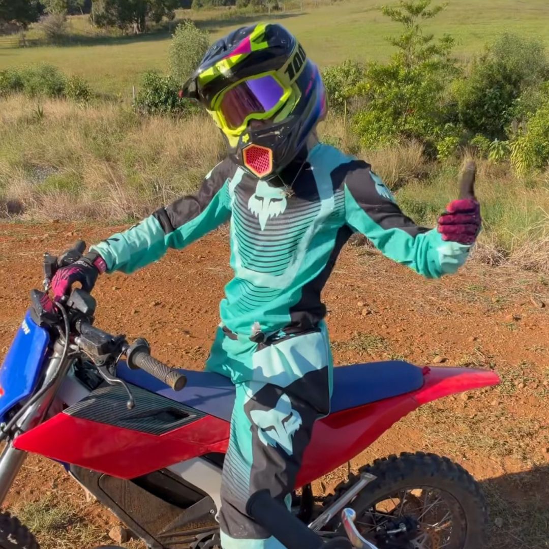 Elsa Pataky and Chris Hemsworth's Daughter India nailed a jaw-dropping dirt bike stunt: 'Thor' dad was wildly impressed